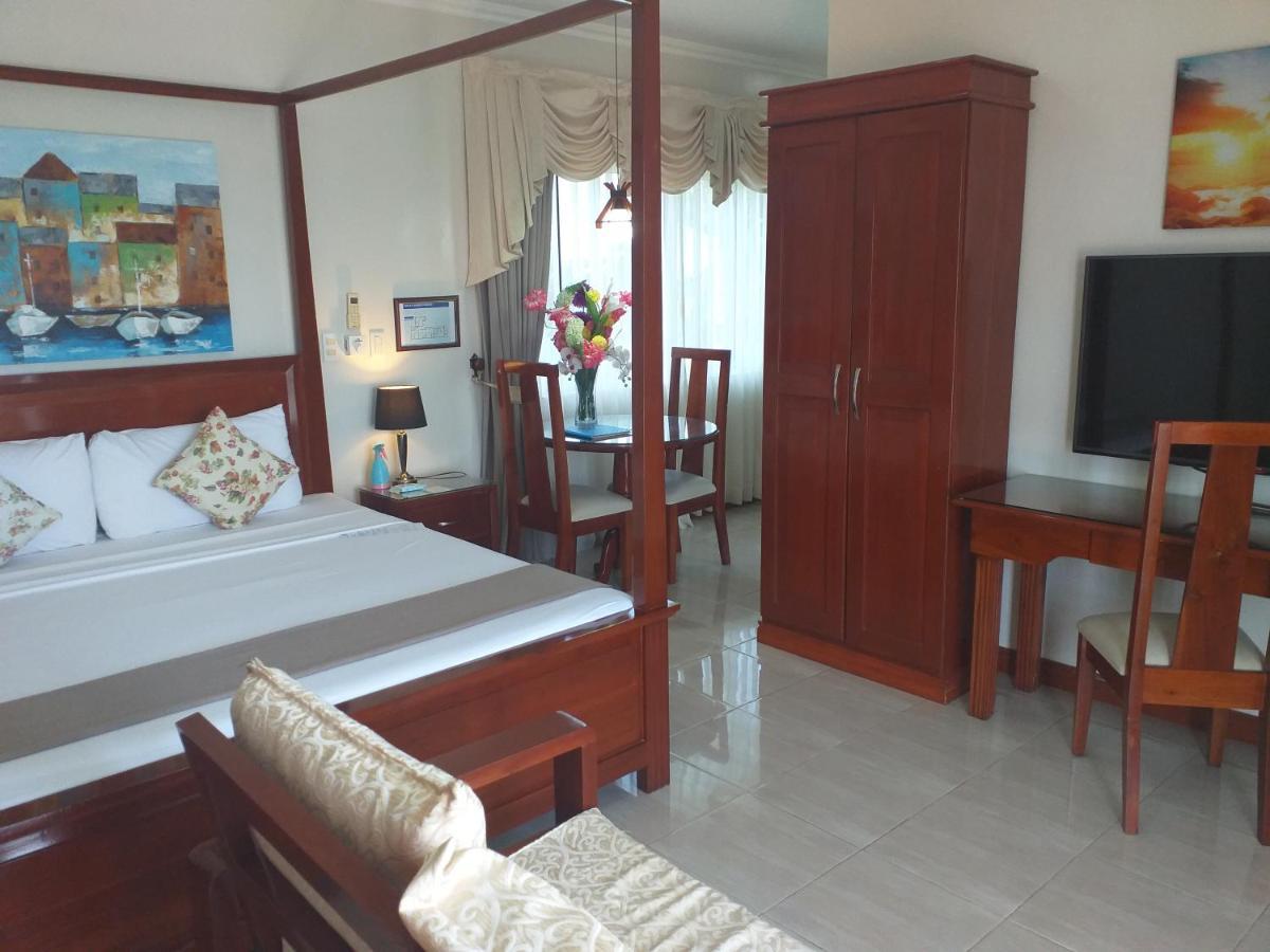 Ocean Breeze Resort Toledo 外观 照片