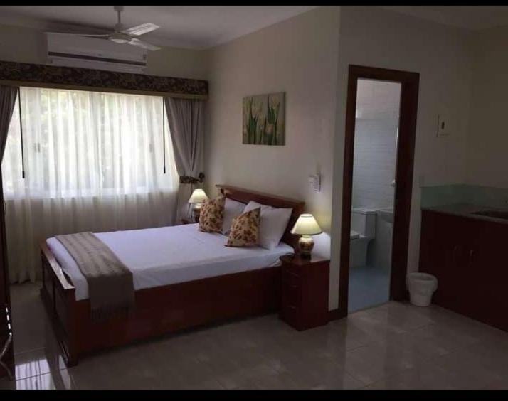 Ocean Breeze Resort Toledo 外观 照片