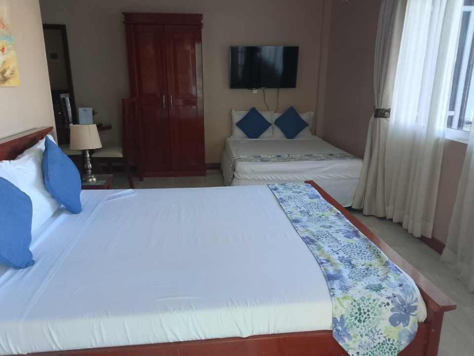 Ocean Breeze Resort Toledo 外观 照片